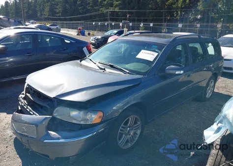 2007 Volvo V70 2.5T z USA, uszkodzony, nr VIN YV1SW592672655605